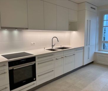 Appartement de 4 pièces au 3ème étage.- - Foto 2