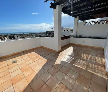 2 bedroom luxury penthouse for rent in Estepona, Spain - Photo 1