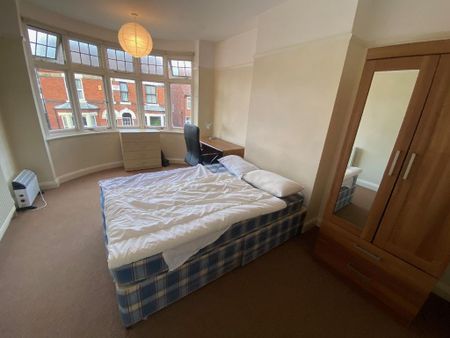 4 bedroom house to rent - Photo 2