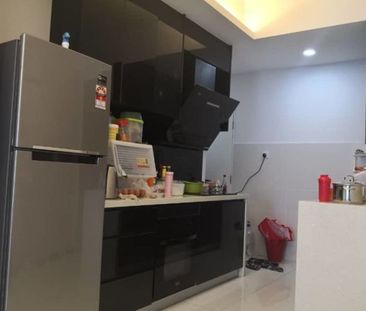 Fully furnish nice renovation unit at Skypod residence, Puchong - Photo 5