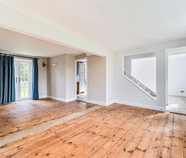 5 bedroom semi-detached house to rent - Photo 2