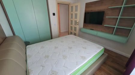 Apartament nou, 3 camere decomandat, 87 mp, Copou, de inchiriat, Royal Town, Cod 155736 - Fotografie 4