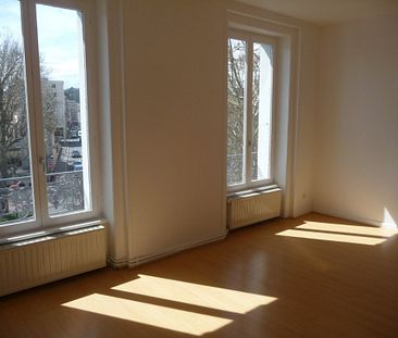 APPARTEMENT T5 A LOUER - Photo 2