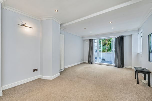 Kennington Park Road, Kennington, SE11 - Photo 1