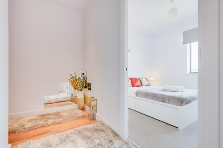 Summer Lane, Birmingham, B19 - Photo 1