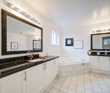 For Lease - 91 Crawford Street, Markham, Ontario - Photo 6