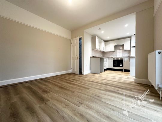 Parrock Avenue, Gravesend - Photo 1