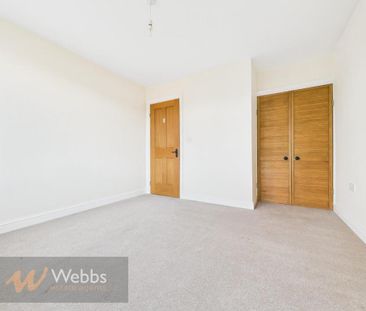 2 bedroom semi-detached bungalow to rent - Photo 3