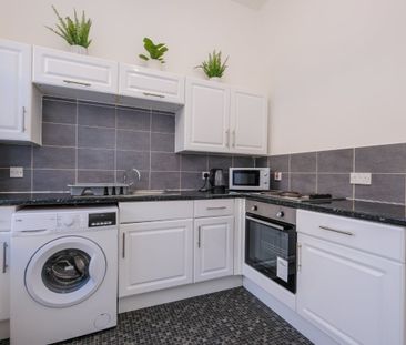 1 Bed Flat, Trinity Lane, AB11 - Photo 5