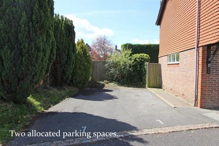 2 bedroom terraced house to rent - Photo 3