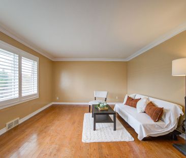 For Lease - 58 Broderick Avenue, Thorold, Ontario - Photo 2