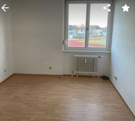 Nahe Stadtzentrum, sonnige 3 ZI mit 2 Balkone - Photo 1