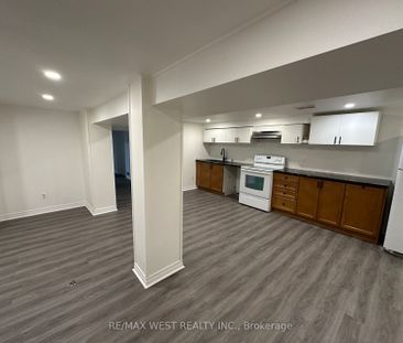 For Lease - 26 Walter Avenue Unit# Lower, Newmarket, Ontario - Photo 5