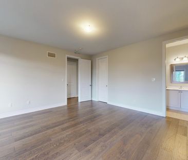 For Lease - 138 Crane Street, Aurora, Ontario - Photo 1