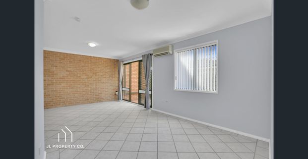 Townhouse Short Stroll To The Beach - Photo 1