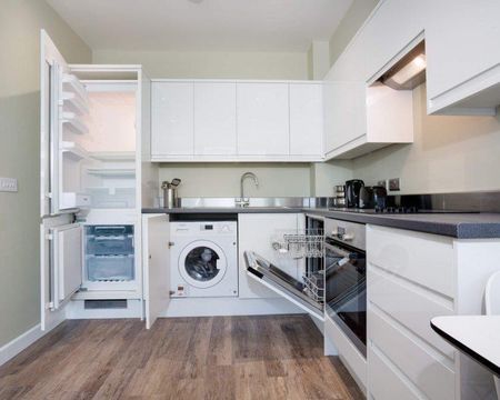 1 bedroom flat to rent - Photo 3