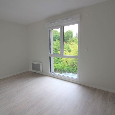 Location Appartement 1 pièce 21m² - Photo 4