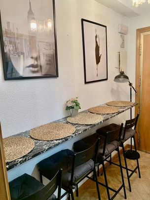 Calle de Fernández de los Ríos, Madrid, Community of Madrid 28015 - Foto 1