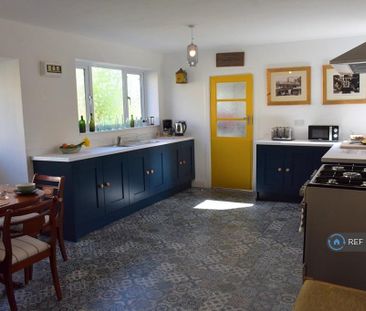 1 bedroom in a house share to rent - Photo 3