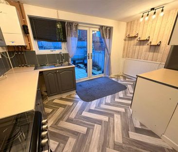 3 bedroom terraced house to rent - Photo 6