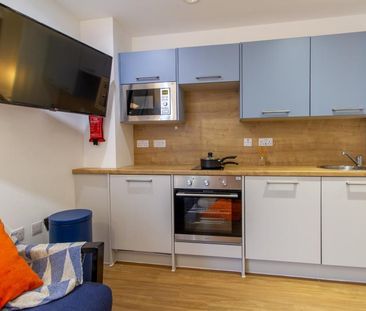 Studio to rent - Photo 6