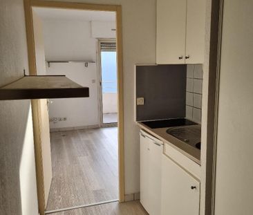 Location Appartement 1 pièce 32m² MONTPELLIER 34070 - Photo 3
