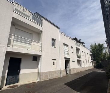 Location Appartement 2 pièces 45m² NANTES 44000 - Photo 6