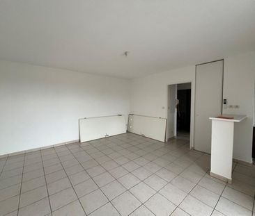 location Appartement T2 DE 45.36m² À MURET - Photo 1
