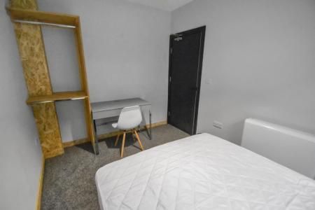 Denman Street, Nottingham, NG7 - Photo 2