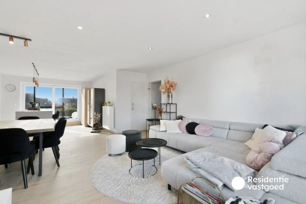 Ruim 2-slaapkamerappartement in het centrum van Oudenburg - Foto 1