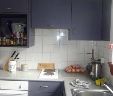 GRAFTON one bedroom Art Deco Apartment - Photo 5