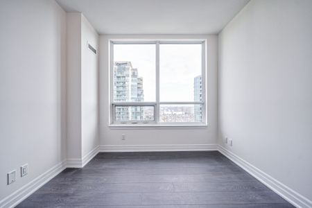 For Lease - 36 Elm Drive Unit# 2604, Mississauga, Ontario - Photo 3