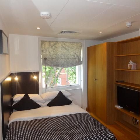 Flat 25 Cartwright Gardens, Bloomsbury WC1H 9EH - Photo 1
