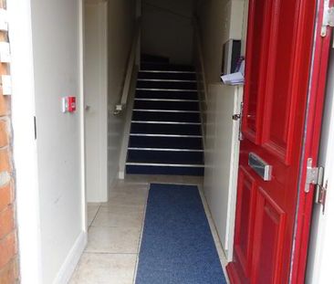 Flat 1, 51 Fitzwilliam Street, Belfast, BT9 6JW - Photo 4