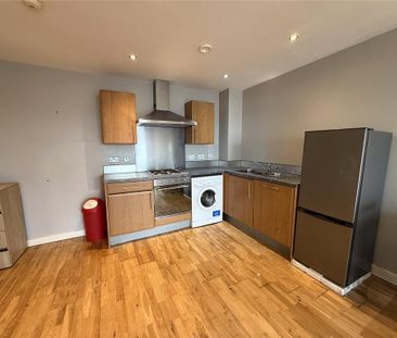 2 bedroom apartment to rent - Photo 6