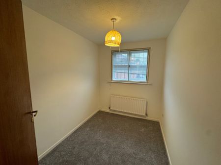 Broomy Close, BIRMINGHAM - Photo 5