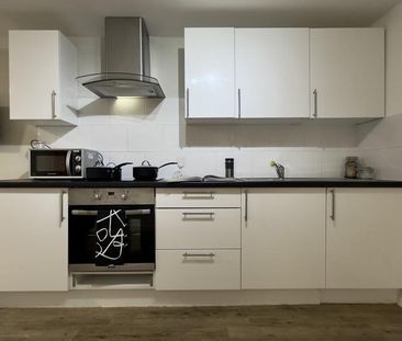 1 bedroom flat to rent - Photo 6