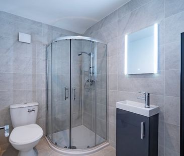 Room in a Shared House, Cranmore Road, BR1 - Photo 6