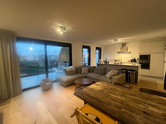 Modern appartement te huur in centrum Waregem - Photo 1