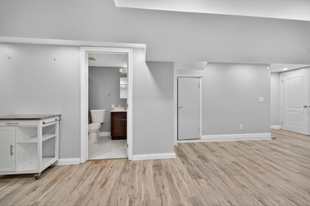 For Lease - 764 Upper Ottawa Street, Hamilton, Ontario - Photo 3