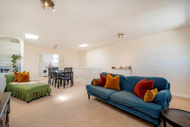 Gloucester Street, Pimlico, SW1V - Photo 1