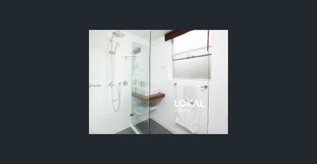 Newly Renovated Cozy Unit - Photo 4