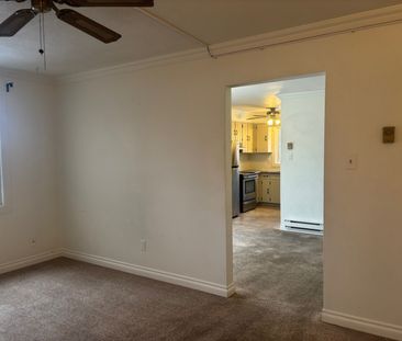 For Lease - 230 Clarke Road Unit# 8, London East, Ontario - Photo 1