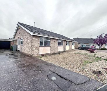 2 bedroom semi-detached bungalow to rent - Photo 2