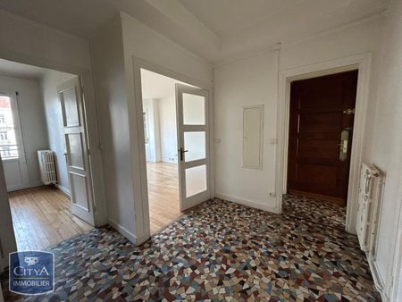 Location Appartement 3 pièces 83m² ST ETIENNE 42000 - Photo 4