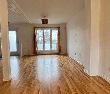 Maison à étages à louer - La Prairie (L'Arrondissement) Maison à ét... - Photo 2