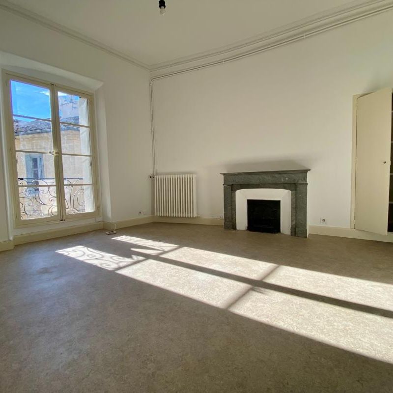 Location Appartement 3 pièces 81m² AVIGNON 84000 - Photo 1