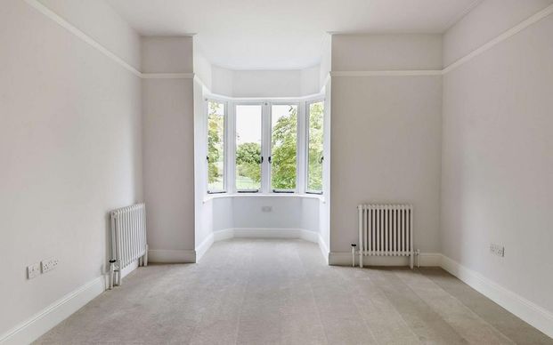 6 bedroom end of terrace house to rent - Photo 1