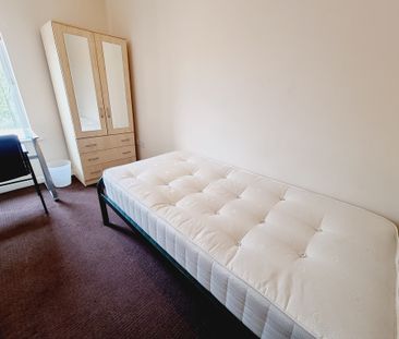 3 Bed Student Accommodation - Photo 3