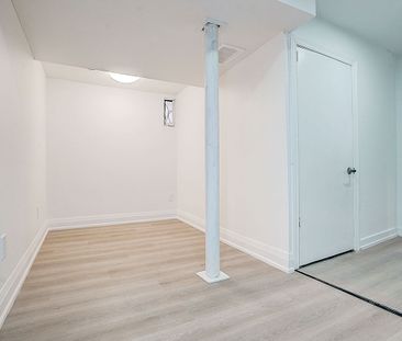 For Lease - 56 Bicknell Avenue Unit# Lower, Toronto, Ontario - Photo 2